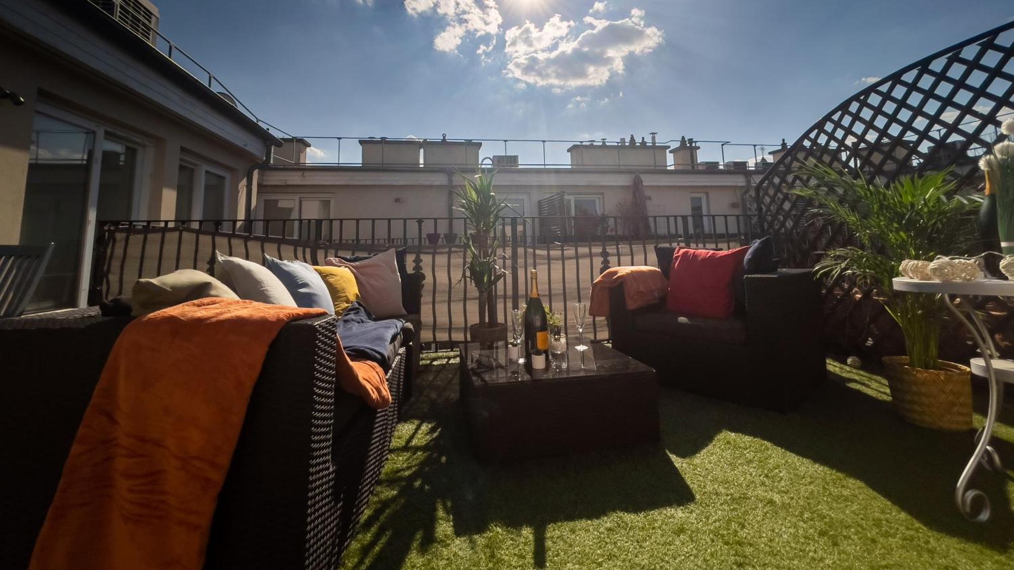 Luxurious Penthouse In The Heart Of Budapest Extérieur photo